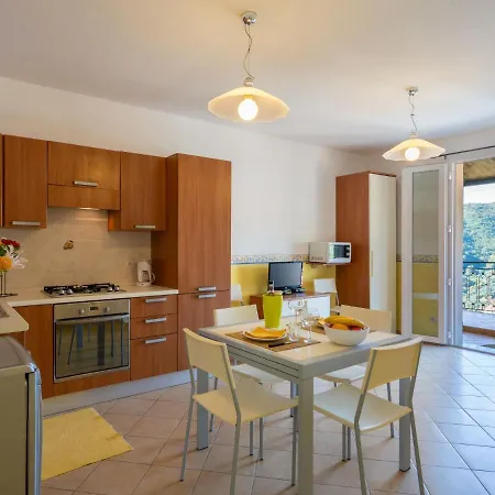 Giallo - Ptb152 By Interhome Appartement Pietrabruna