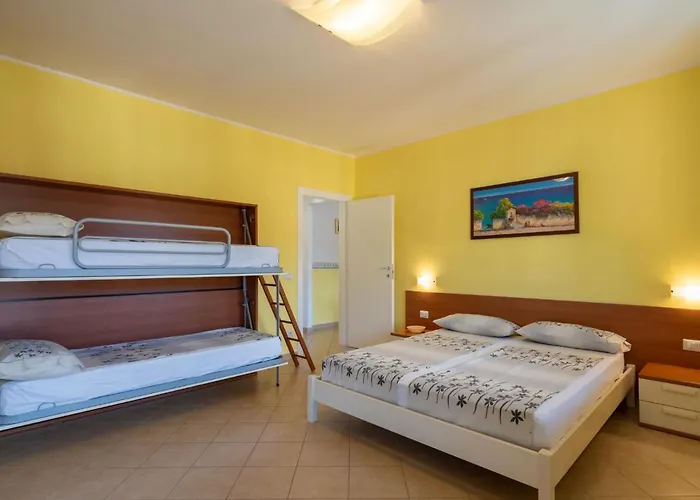 Giallo - Ptb152 By Interhome Pietrabruna